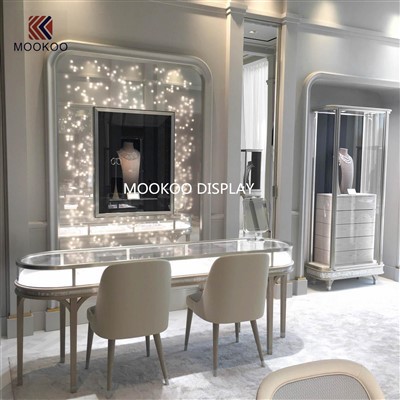 AstraVeil: zargarlik buyumlari kosmik ko'rinishlardan oshib ketadigan samoviy dostonni yaratish