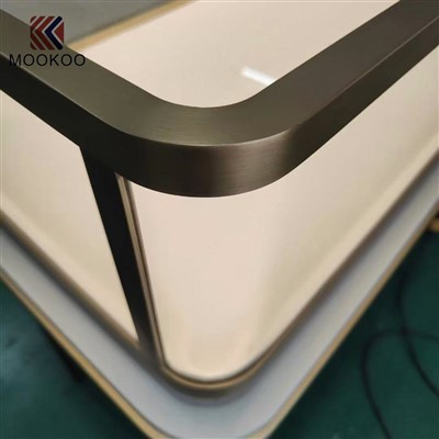 Savdo markazlari uchun zargarlik buyumlari uchun LED yoritgichli chakana savdo do'koni vitrinasi zamonaviy zanglamaydigan po'latdan yasalgan shisha va temir vitrin