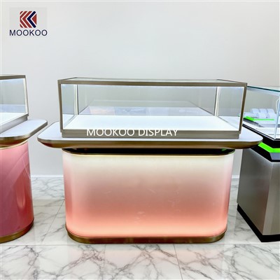 Blush Aurora zargarlik ibodatxonasi