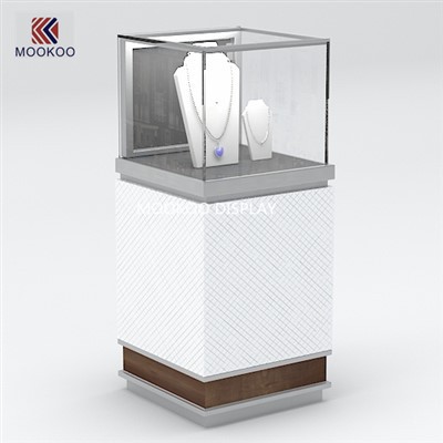 LuxeVault zargarlik buyumlari ko'rgazmasi: nafislik innovatsiyalar bilan uchrashadigan joy