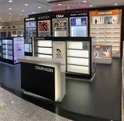 Duty Free do'koni uchun parfyumeriya javonlari